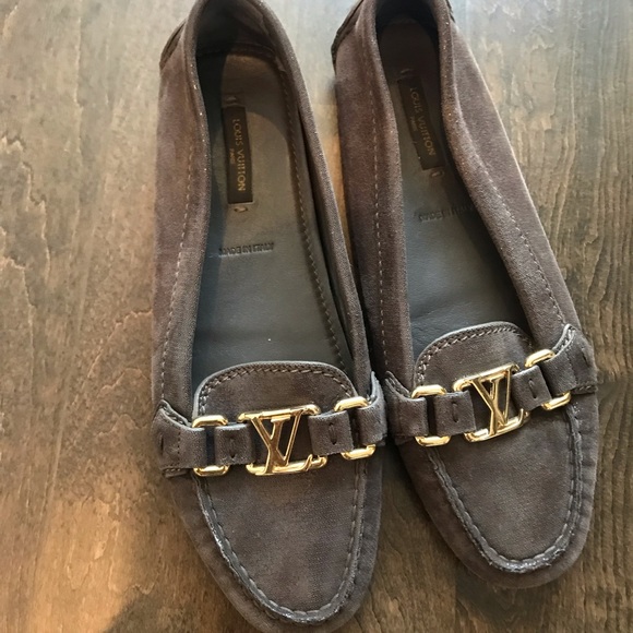 LOUIS VUITTON LOAFERS SLIP ON - Picture 1 of 4